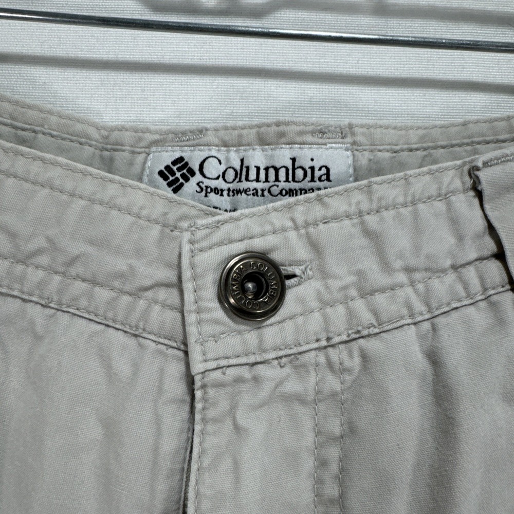 Columbia Cargo Shorts Men's Size 32 Beige 9" Inseam Hiking Outdoor‎ Casual - Picture 3 of 11